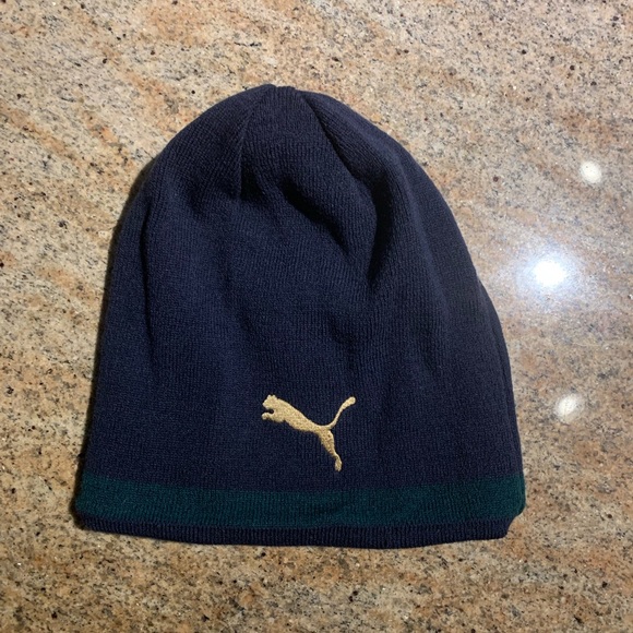 Puma Italia reversible winter hat. Brand new never worn!!! - Picture 4 of 4